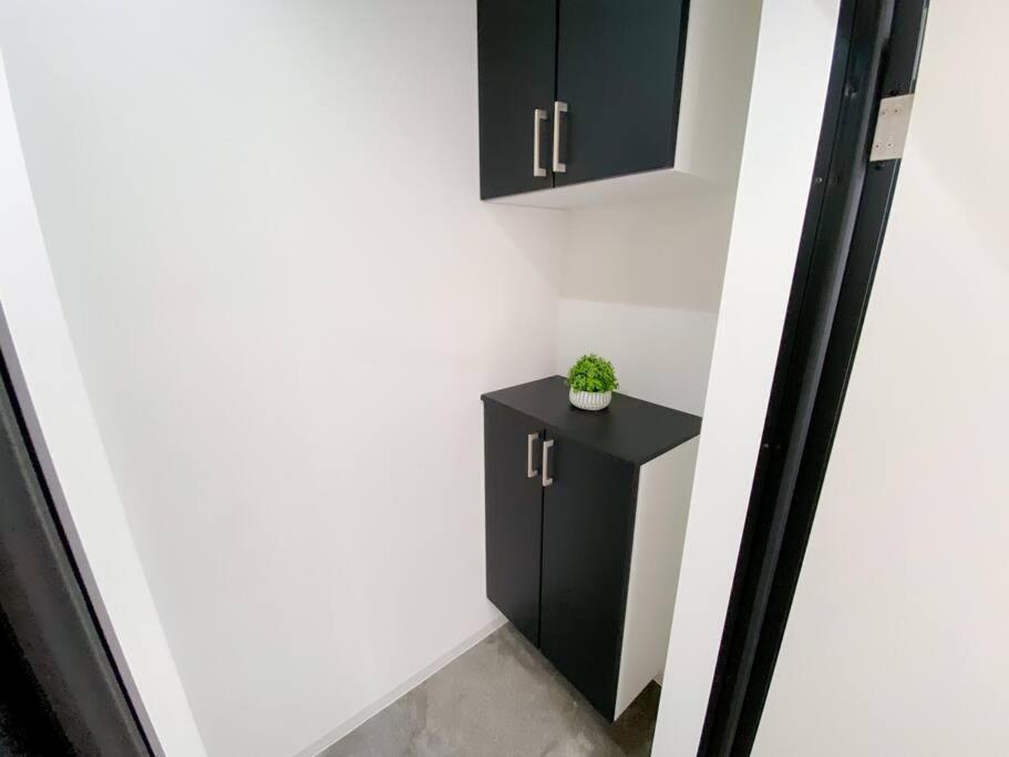 Residential Hotel Glitter Usjまで1駅5分 Osaka Habitación foto